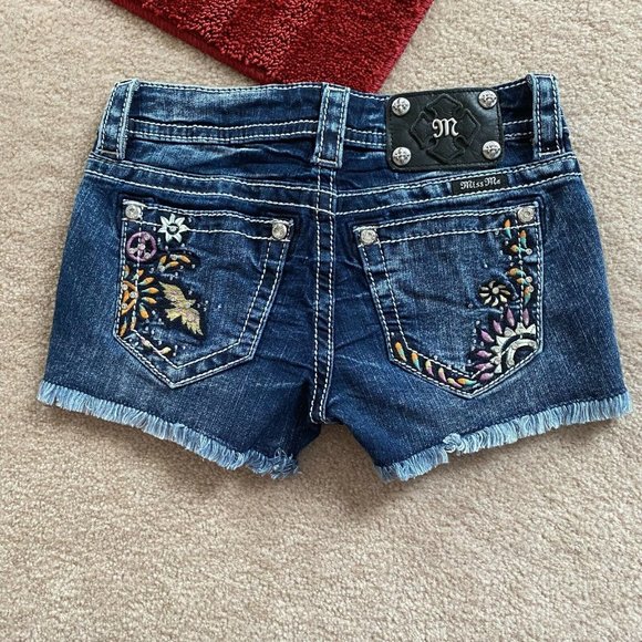 Miss Me 24 Signature Short Denim Hippie Peace Love Rhinestone Accented - Picture 8 of 10